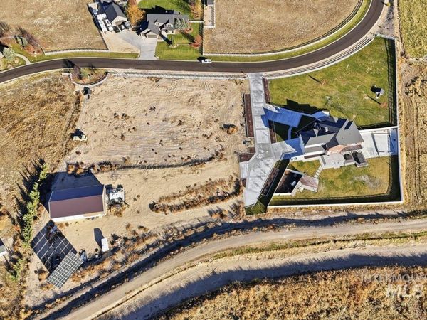 12401 Equestrian Way, Nampa, ID 83686