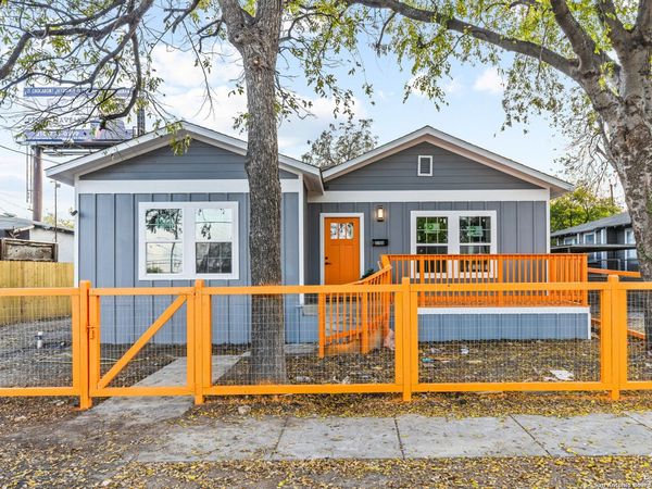 2706 W cesar e chavez, San Antonio, TX 78207