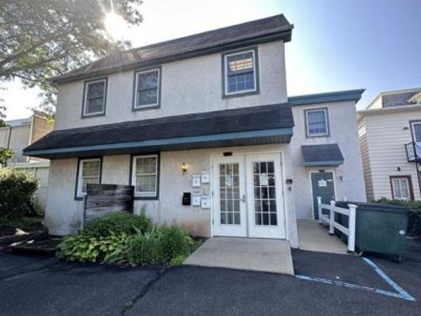 29 W STATE STREET, Unit APT #1, DOYLESTOWN, PA 18901