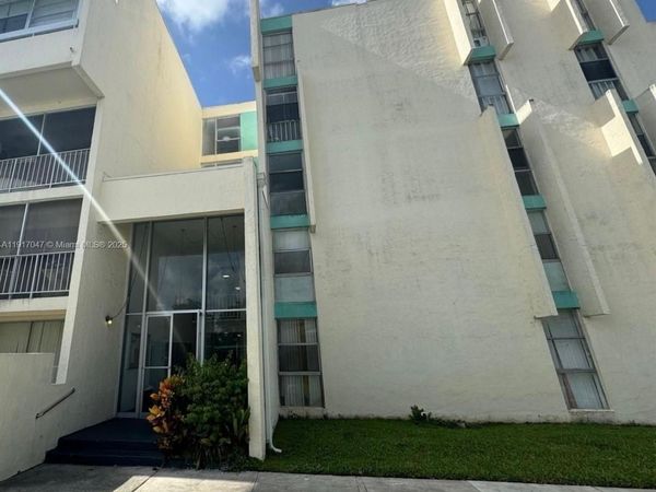 Unit A301, Lauderhill, FL 33313