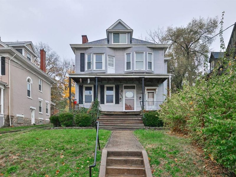 2231 Burnet Drive, Cincinnati, OH 45219 Photo 1