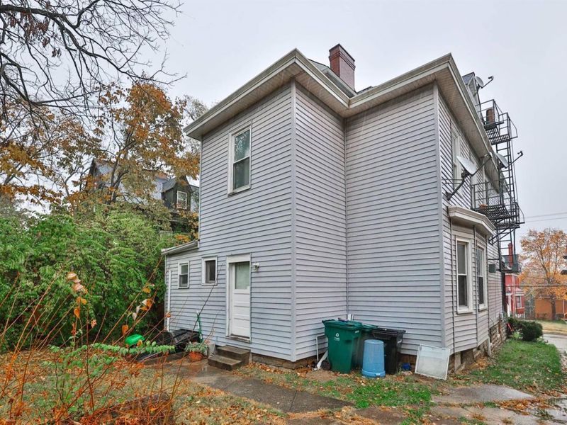 2231 Burnet Drive, Cincinnati, OH 45219 Photo 29