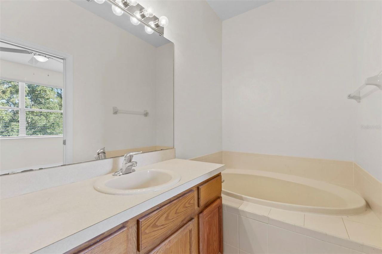 3851 Virga Boulevard, Sarasota, FL 34233 Photo
