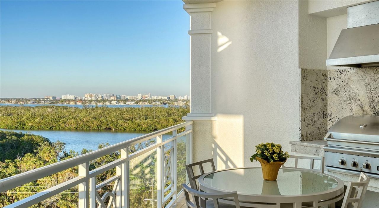 2050 Benjamin Franklin Drive, Unit B704, Sarasota, FL 34236 Photo