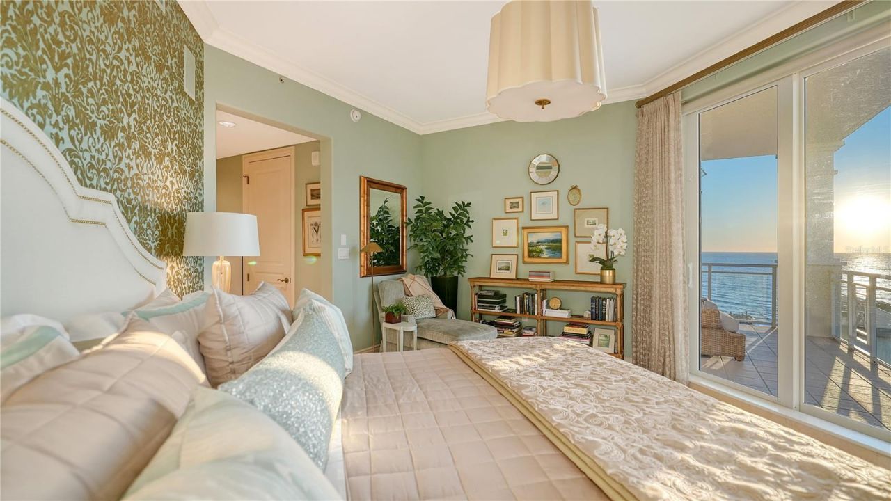 2050 Benjamin Franklin Drive, Unit B704, Sarasota, FL 34236 Photo