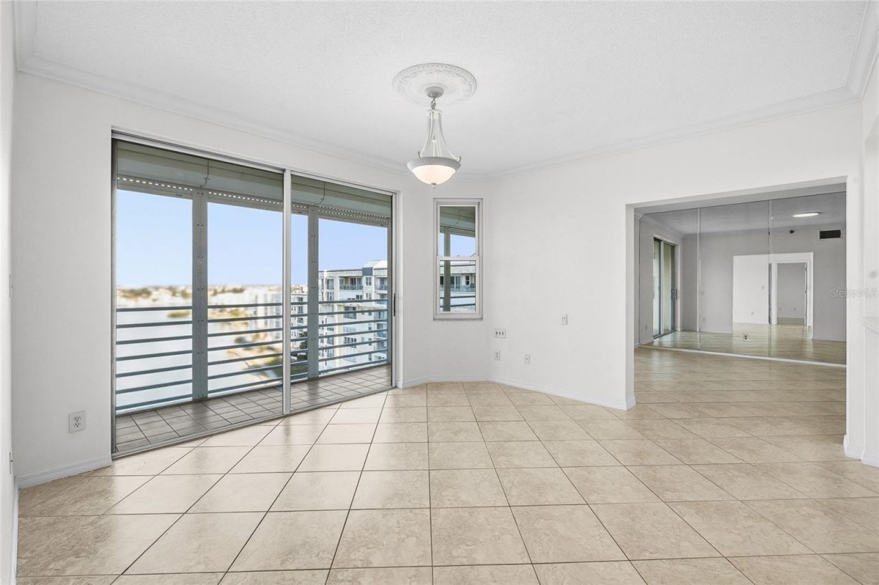 7932 Sailboat Key Boulevard S, Unit 804, South Pasadena, FL 33707 Photo