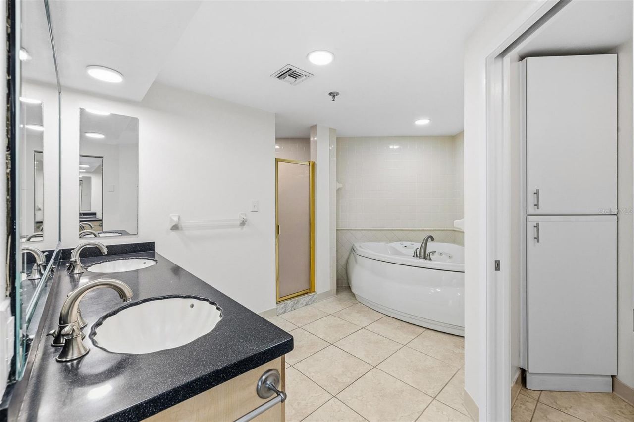 7932 Sailboat Key Boulevard S, Unit 804, South Pasadena, FL 33707 Photo