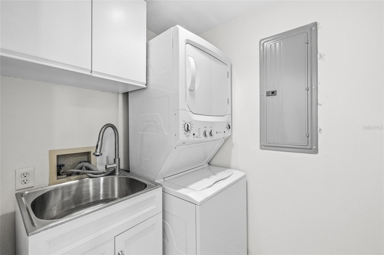 7932 Sailboat Key Boulevard S, Unit 804, South Pasadena, FL 33707 Photo