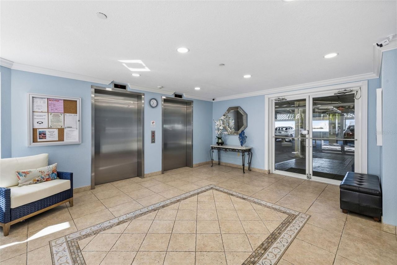 7932 Sailboat Key Boulevard S, Unit 804, South Pasadena, FL 33707 Photo