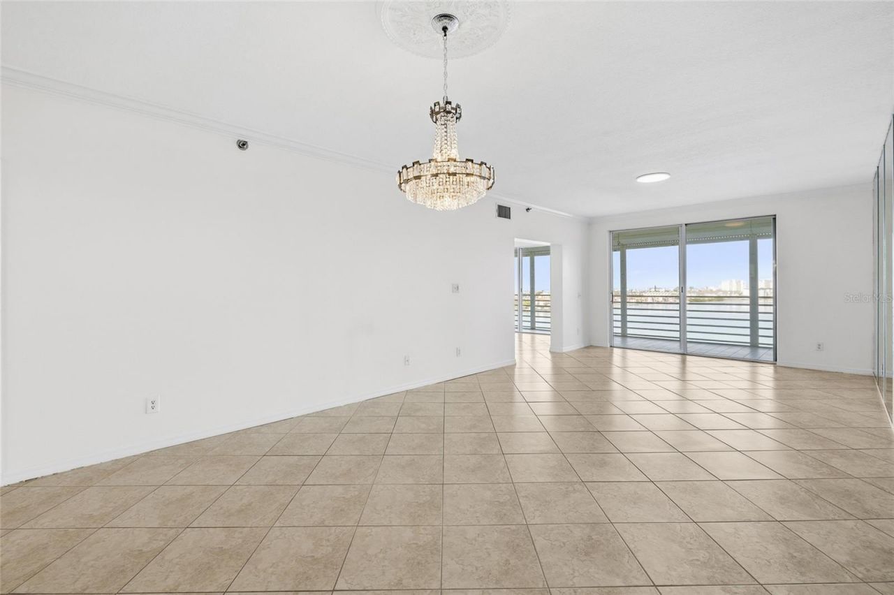 7932 Sailboat Key Boulevard S, Unit 804, South Pasadena, FL 33707 Photo