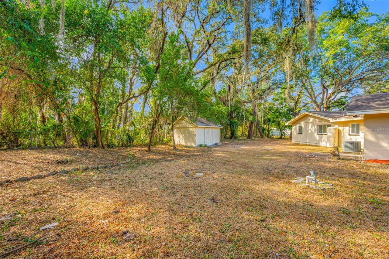 7601 Pine Hill Drive, Tampa, FL 33617 Photo