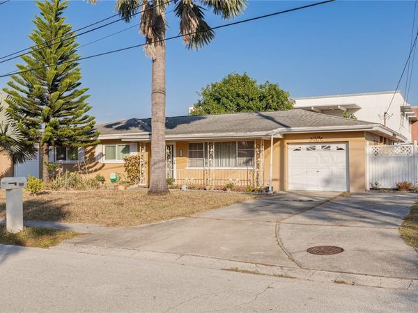 1715 S JEFFERSON AVENUE, LARGO, FL 33770