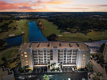 1200 COUNTRY CLUB DRIVE, Unit 2205, LARGO, FL 33771