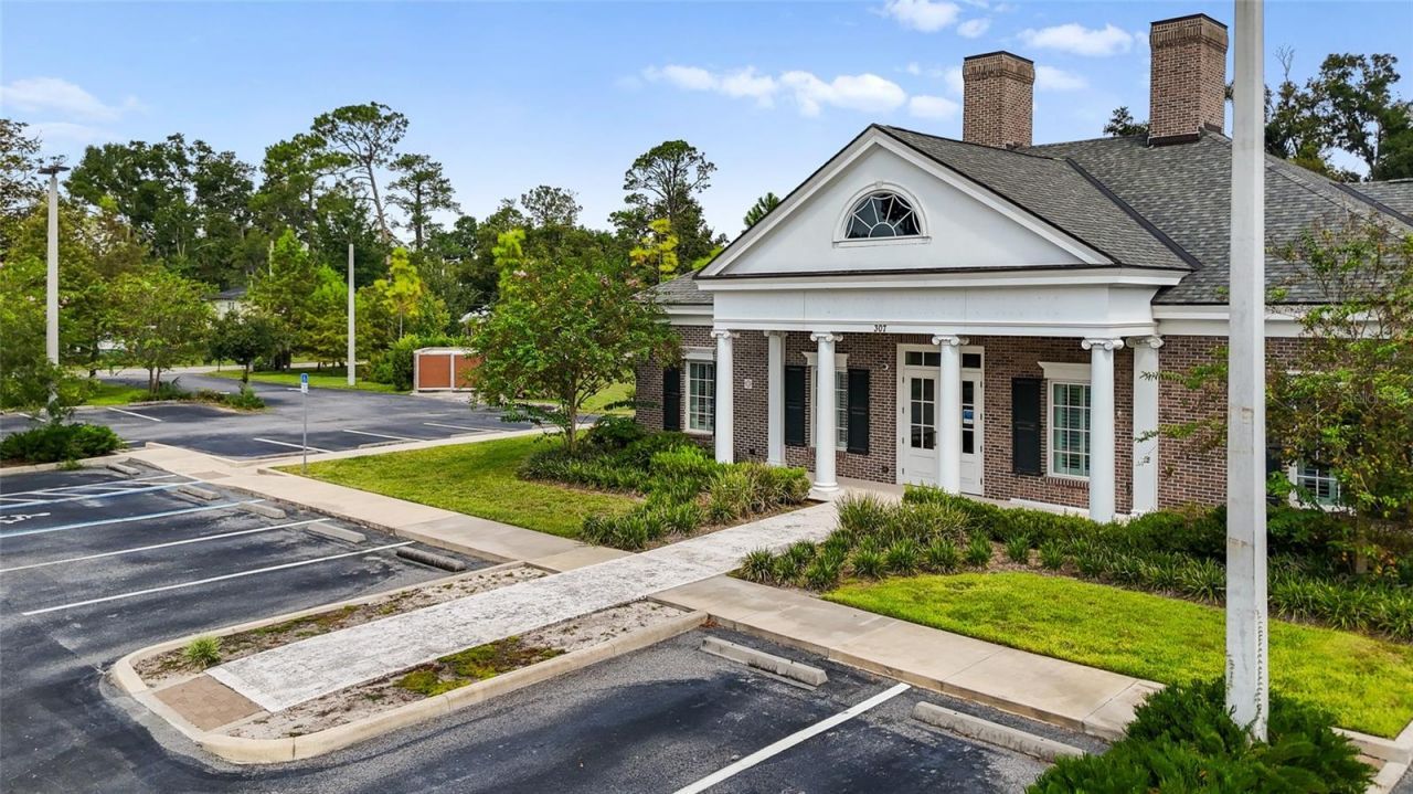 130 NE Clyde Avenue, Mayo, FL 32066 Photo