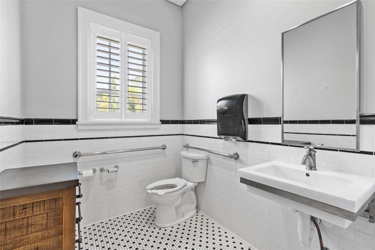 130 NE Clyde Avenue, Mayo, FL 32066 Photo