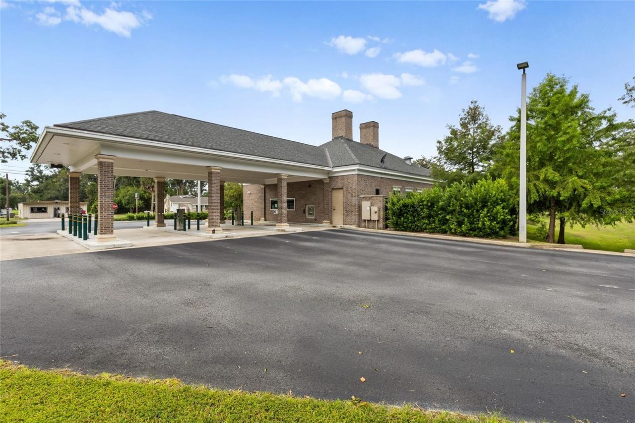 130 NE Clyde Avenue, Mayo, FL 32066 Photo