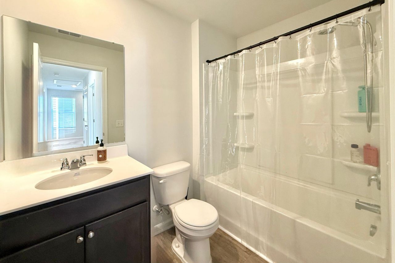 117 Sweet Cherry Lane Photo 8