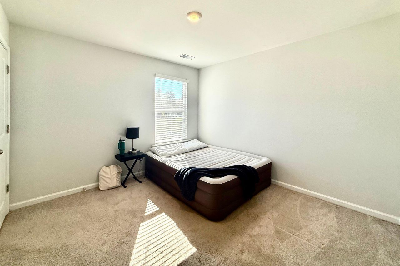 117 Sweet Cherry Lane Photo 9