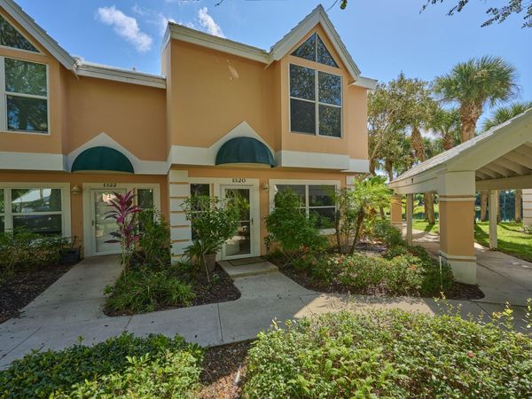 1320 Coral Park Lane Lane, Unit 301, Vero Beach, FL 32963