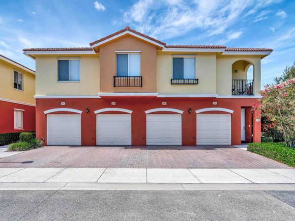 40 SE Sedona Circle, Unit 104, Stuart, FL 34994