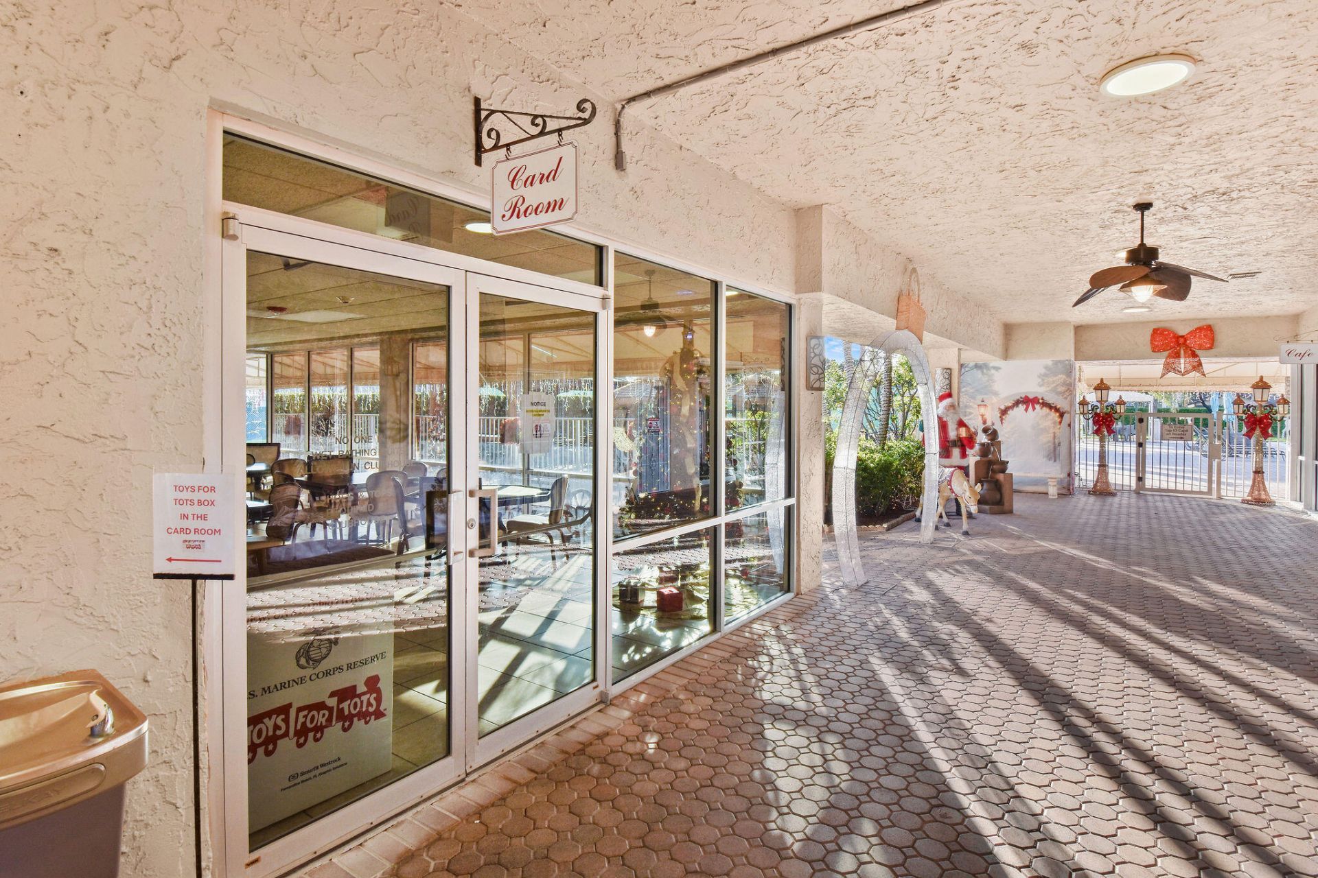 140 Lake Nancy Lane, Unit 112, West Palm Beach, FL 33411 Photo