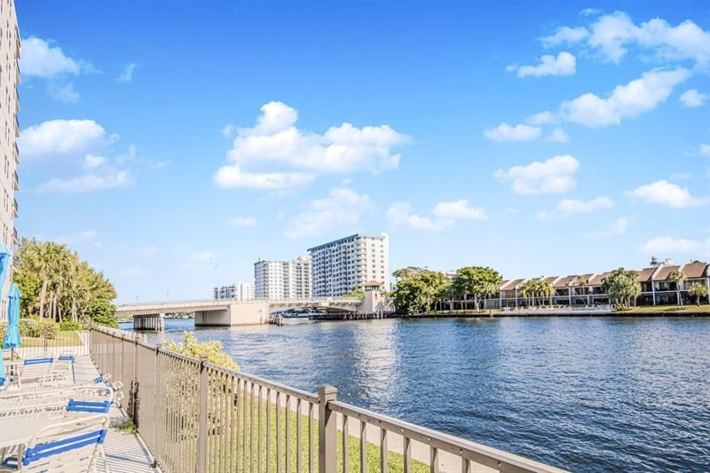 2900 NE 14th Street Cswy, Unit 1008, Pompano Beach, FL 33062 Photo