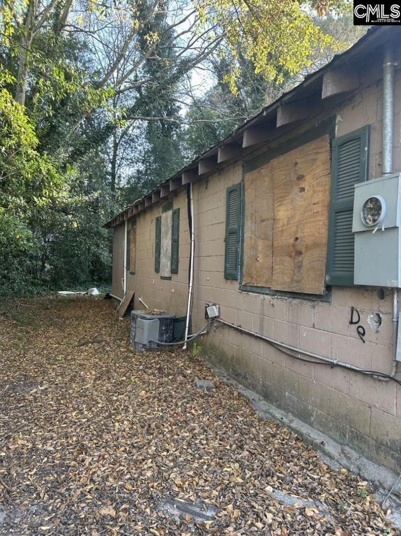 118 & 116 Hoyt Street Photo 4