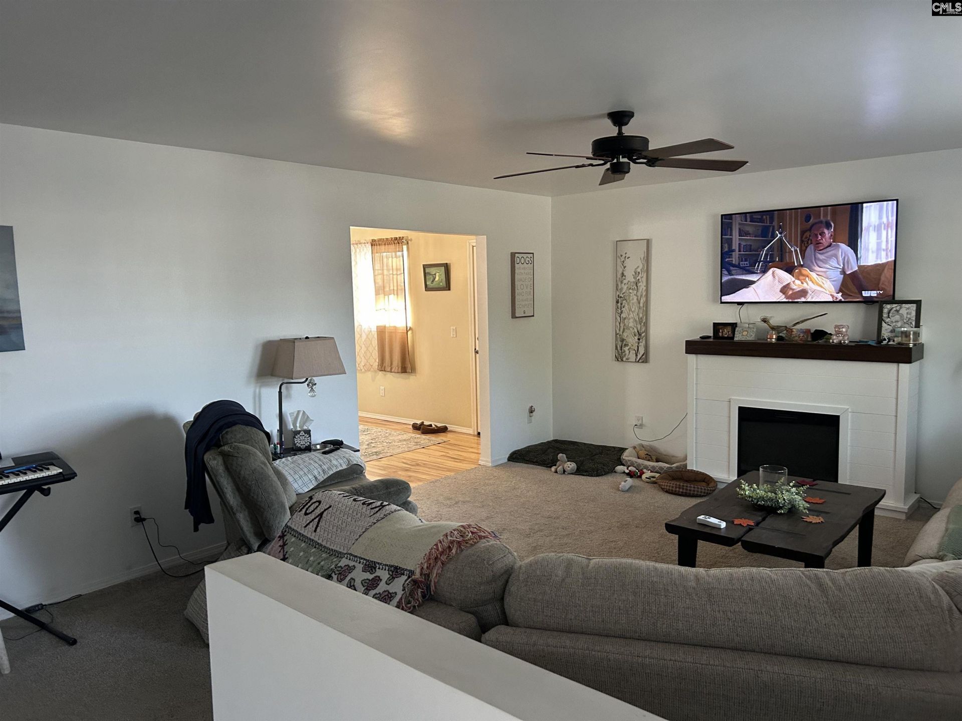 2533 B Watson Street Photo 6