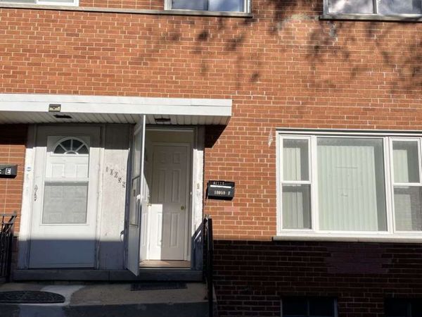 10059 Frontage Road, Unit F, Skokie, IL 60077