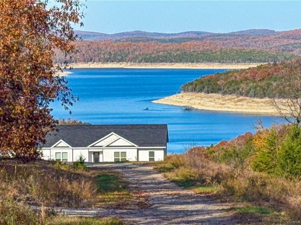 118 Linda Vista Lane, Yellville, AR 72687