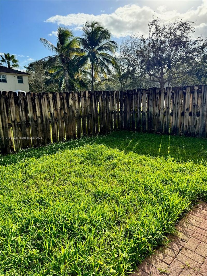 4100 NE 24 Drive, Homestead, FL 33033 Photo