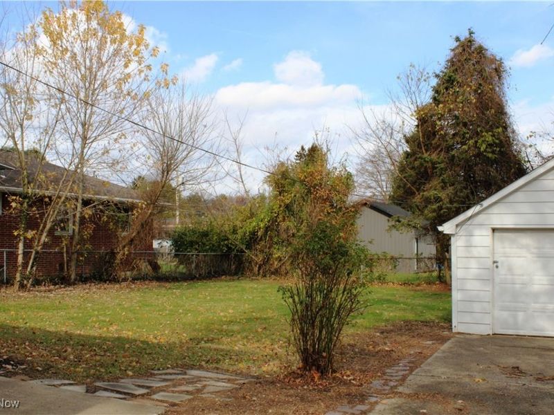 27 E Main Street, Lucas, OH 44843 Photo 5