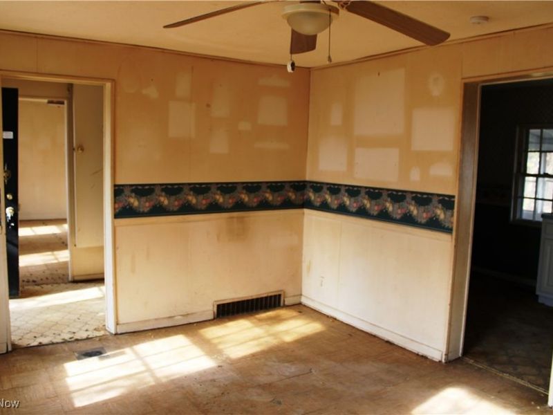 27 E Main Street, Lucas, OH 44843 Photo 8