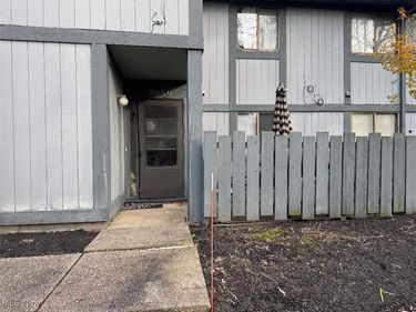 7060 Bristlewood Drive, Unit 3-D, Concord, OH 44077