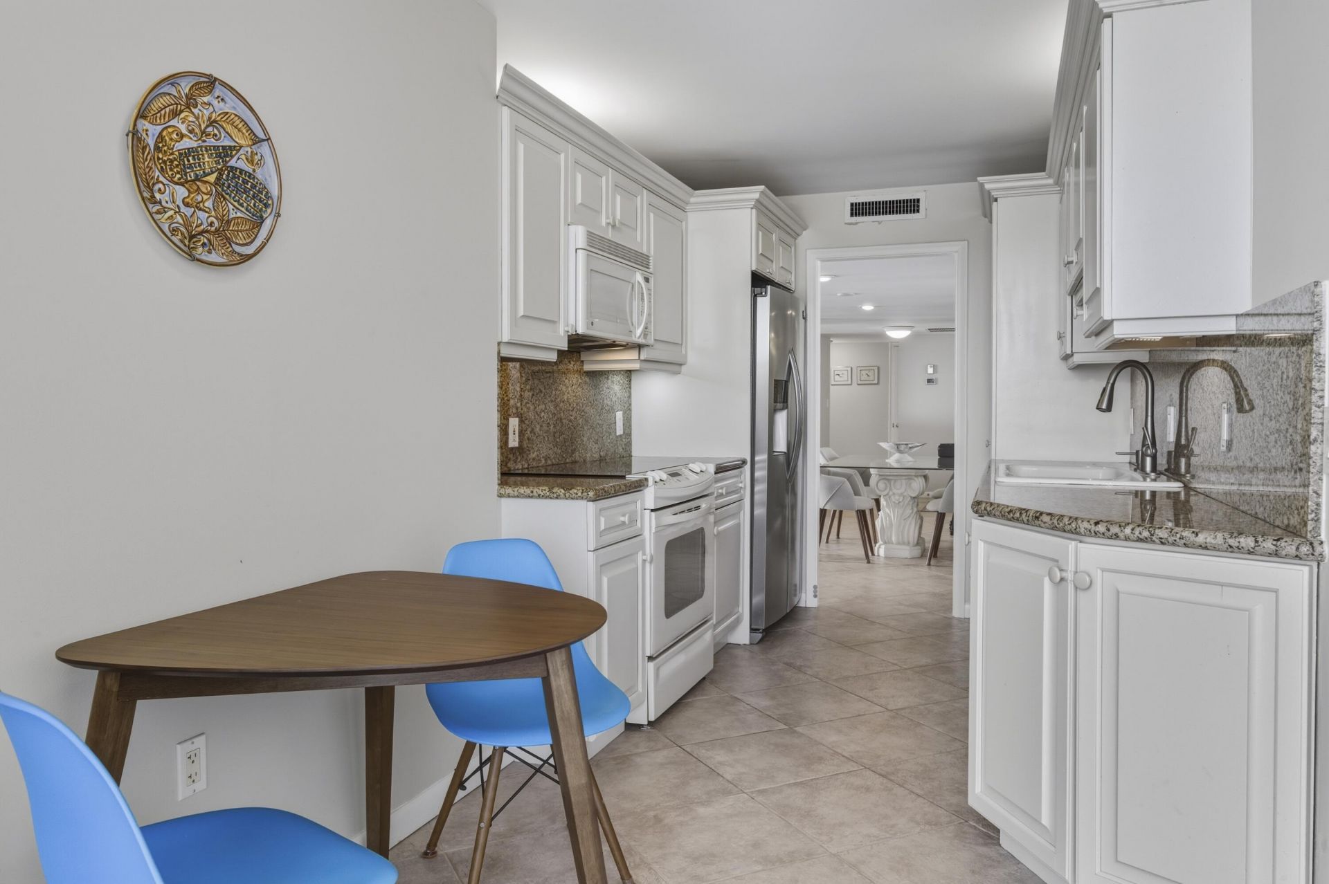 4200 N Ocean Drive, Unit 1-1705, Singer Island, FL 33404 Photo