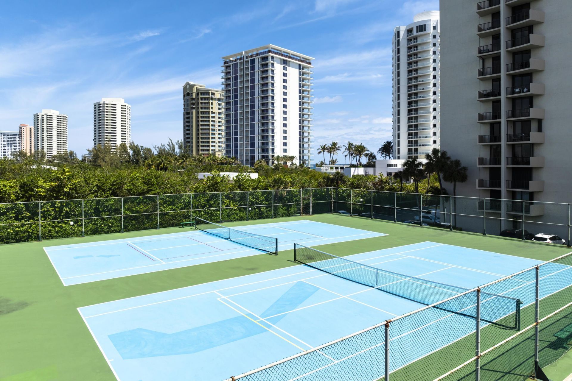 4200 N Ocean Drive, Unit 1-1705, Singer Island, FL 33404 Photo