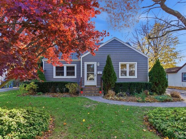 107 E 13th Street, Huntington Station, NY 11746