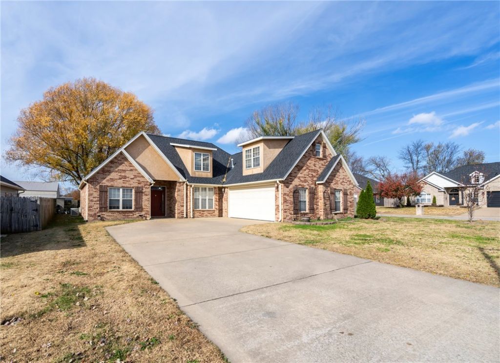 1410 Ezekiel Court, Siloam Springs, AR 72761 Main Photo