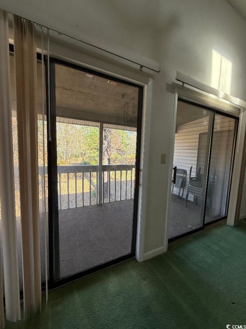 500 Fairway Village Dr. Photo 17