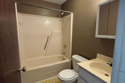 500 Fairway Village Dr. photo 4