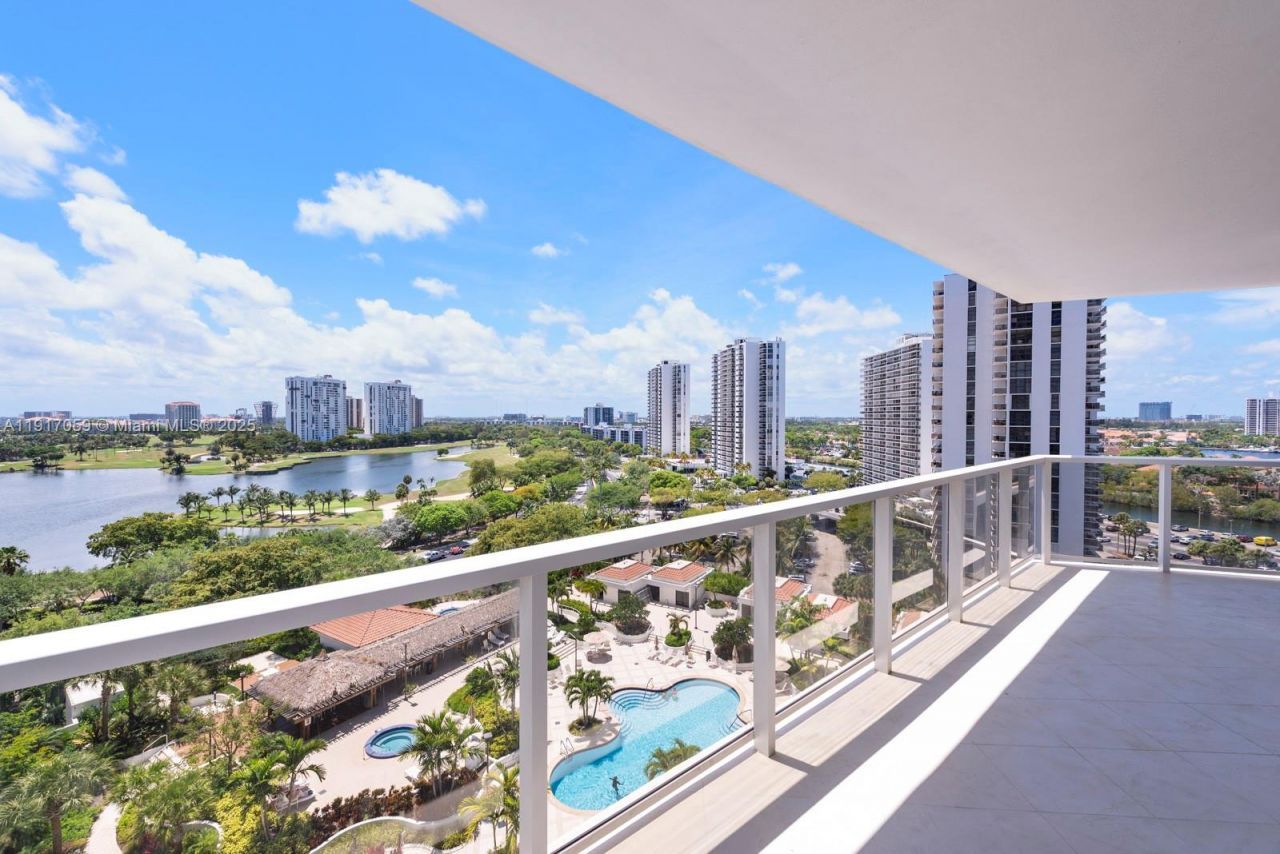 20281 E Country Club Dr, Unit 1009, Aventura, FL 33180 Photo