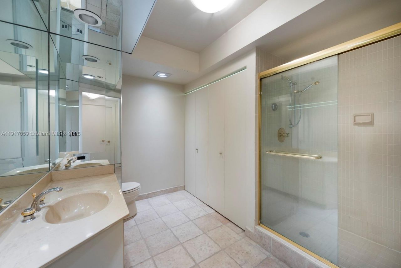 20281 E Country Club Dr, Unit 1009, Aventura, FL 33180 Photo