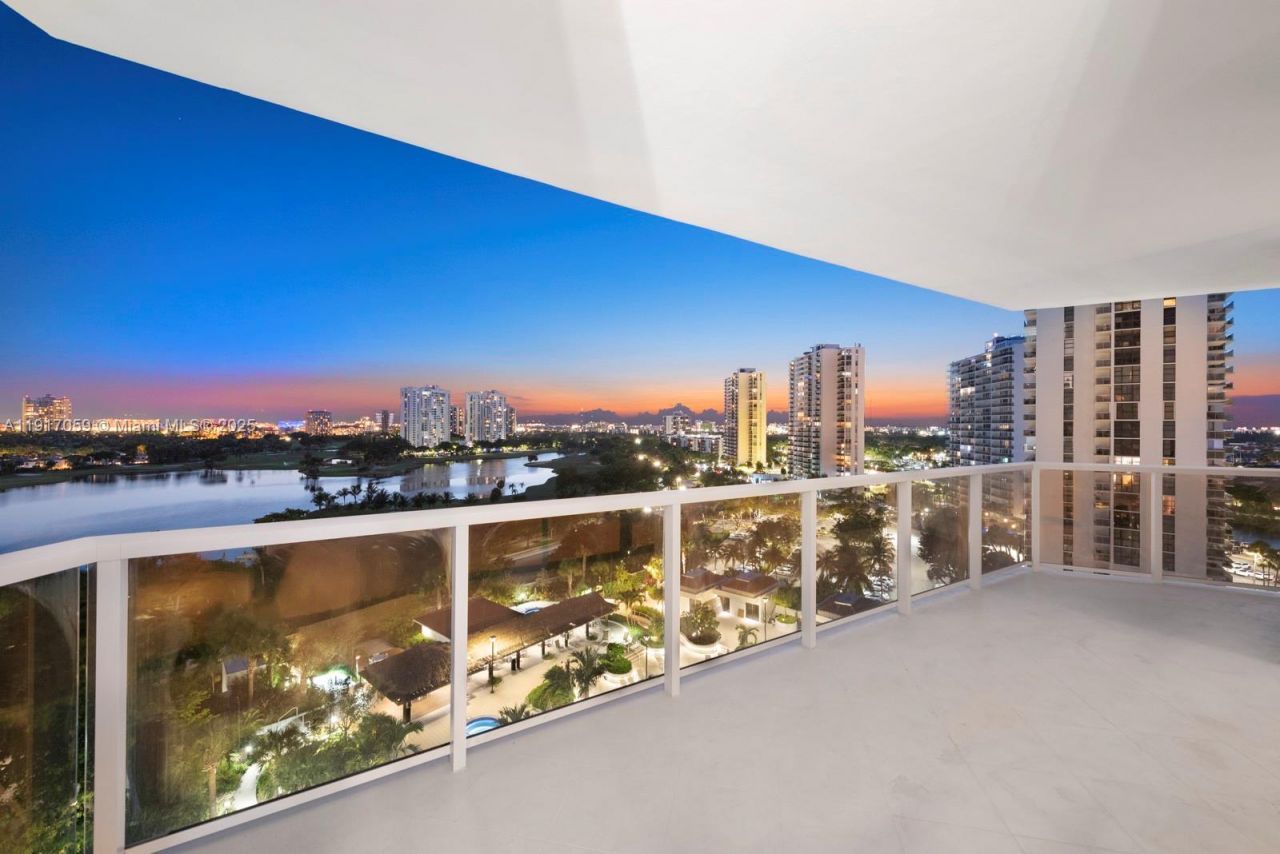 20281 E Country Club Dr, Unit 1009, Aventura, FL 33180 Photo