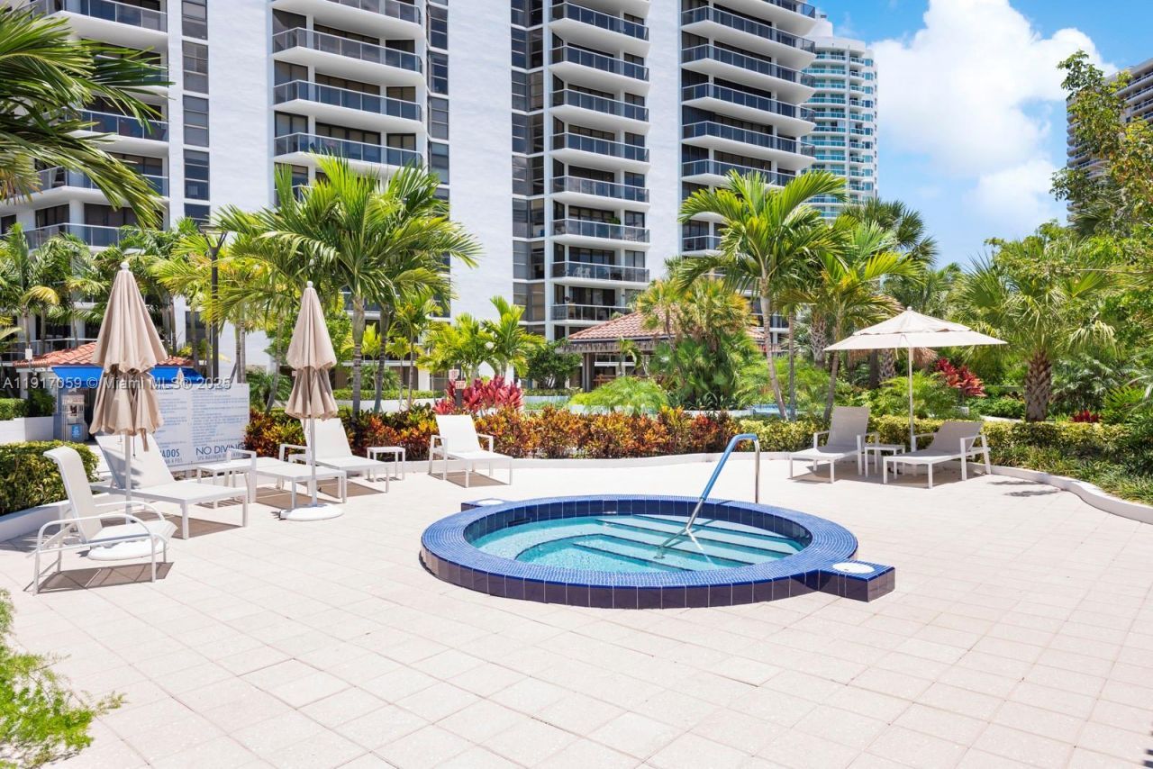 20281 E Country Club Dr, Unit 1009, Aventura, FL 33180 Photo