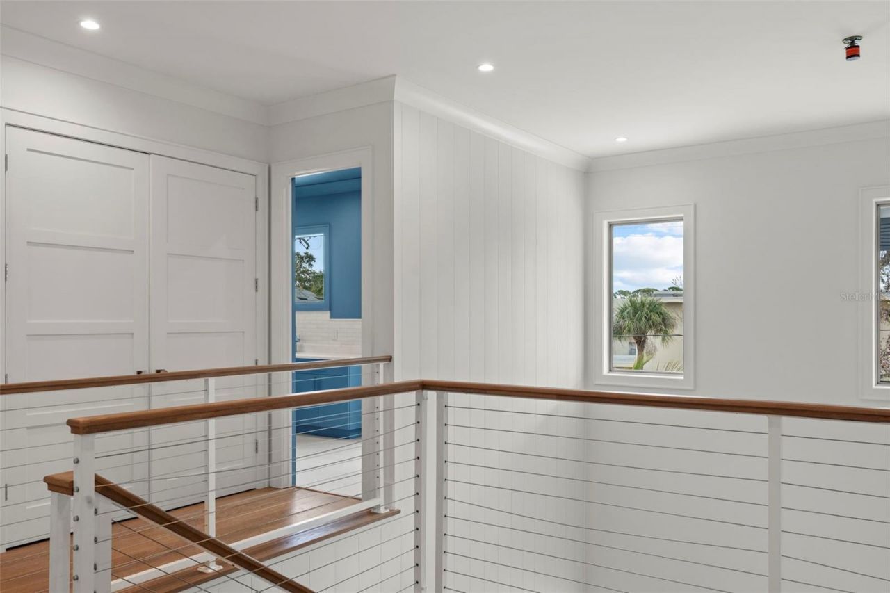 423 S Royal Poinciana Drive, Tampa, FL 33609 Photo