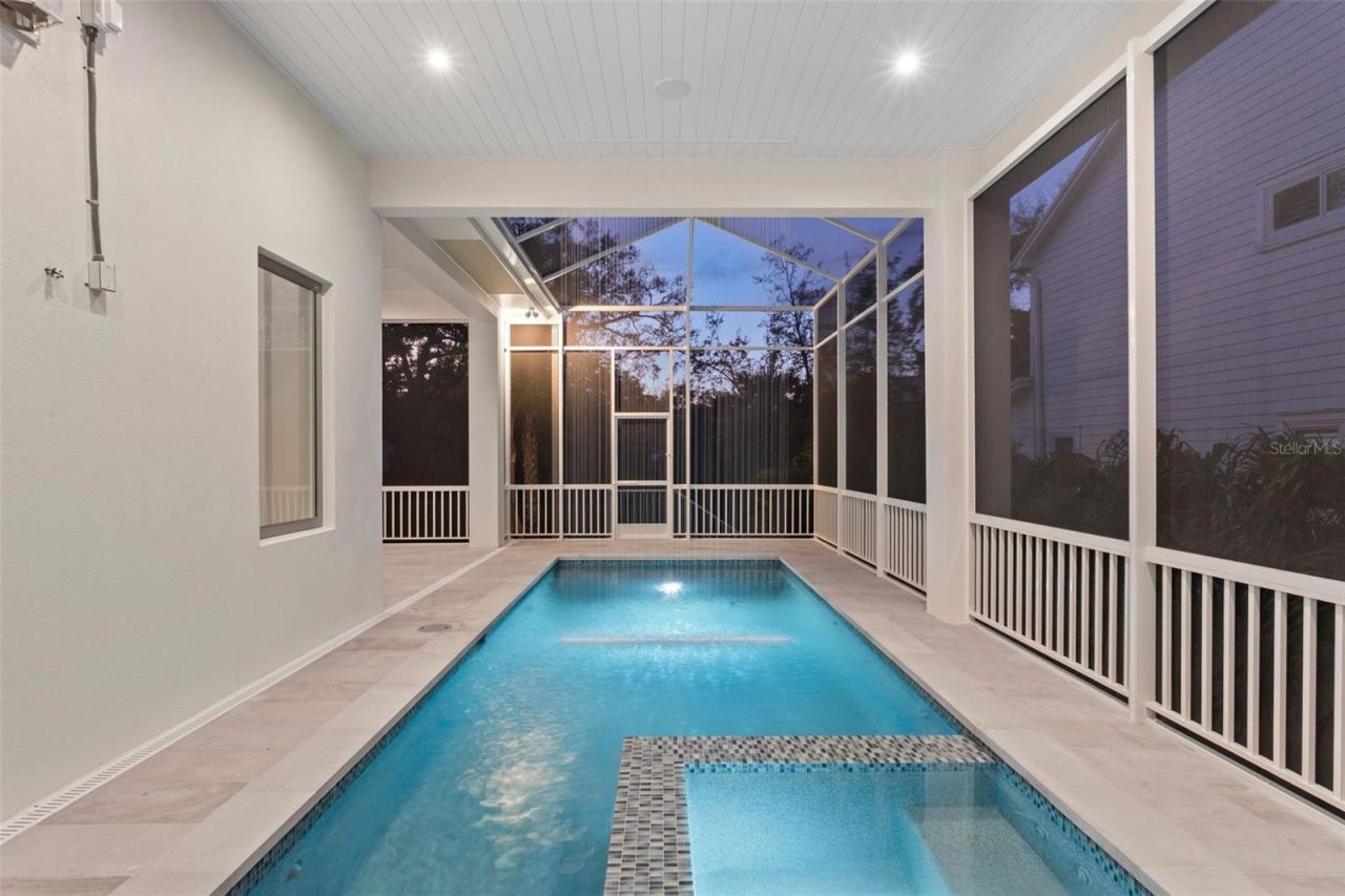 423 S Royal Poinciana Drive, Tampa, FL 33609 Photo