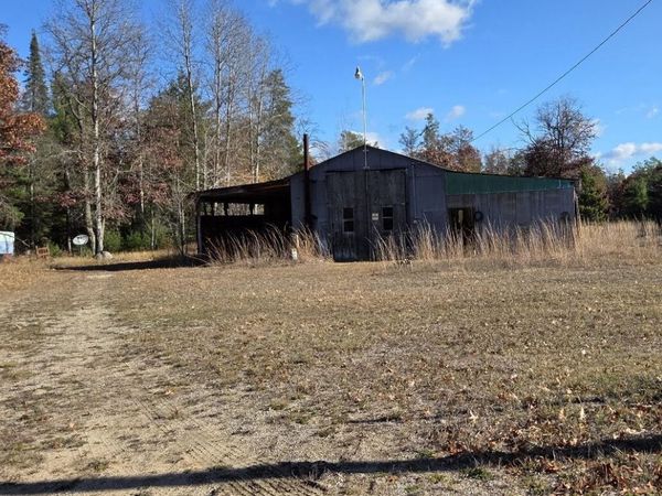 961 Stitt Lane, Mio, MI 48647