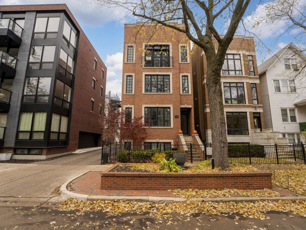 3716 N Kenmore Avenue, Unit 1, Chicago, IL 60613