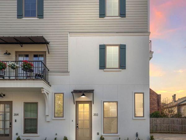 202 Steiner Oaks, Lafayette, LA 70508