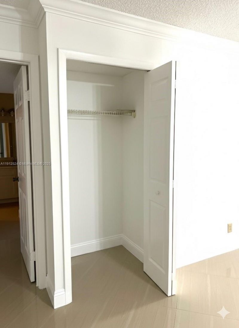 16531 Blatt Blvd, Unit 101, Weston, FL 33326 Photo